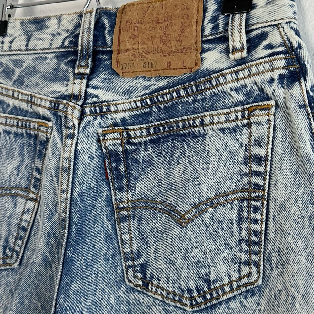 Vintage Levis Cutoff Shorts Size 7 17501-0109